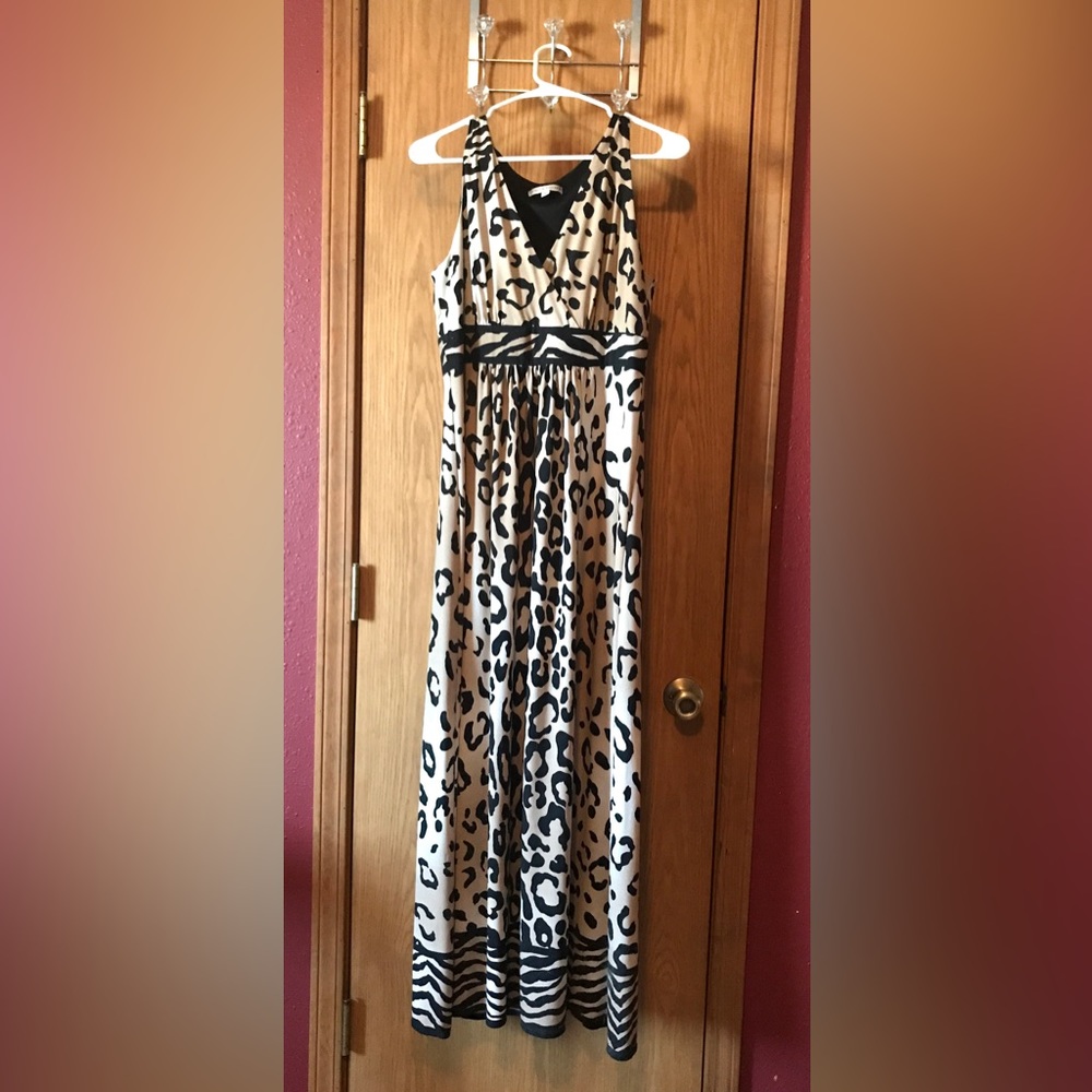 Sandra Darren Leopard maxi dress. Size 12